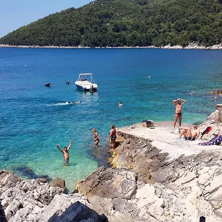 By The Sea Brna, Korcula - 4478