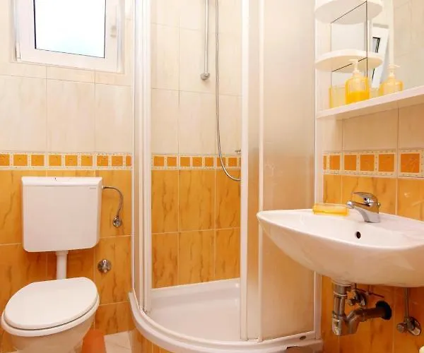 By The Sea Brna, Korcula - 4478 * Смоквица